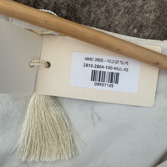 Dôen MARCI DRESS -FIELD OF TULIPS Xsmall - Picture 12 of 12